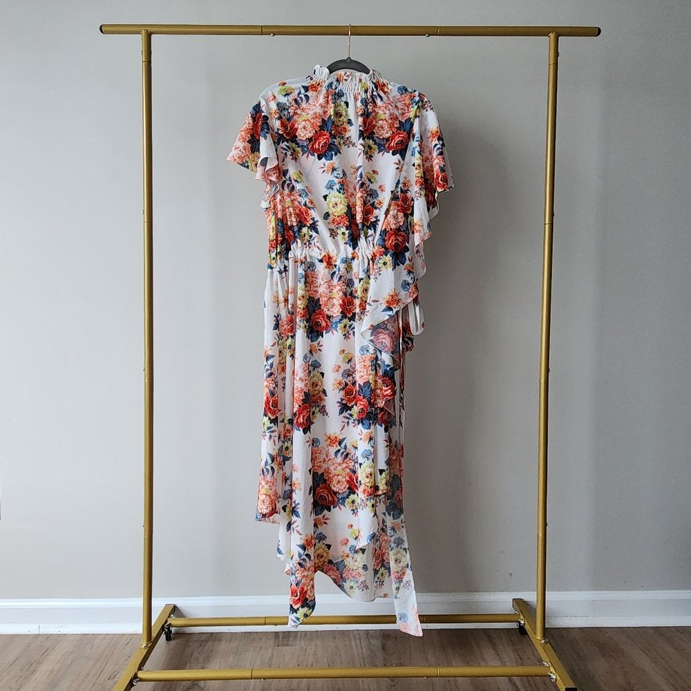 ASOS CURVE Asymmetric Longline Top in Floral Print